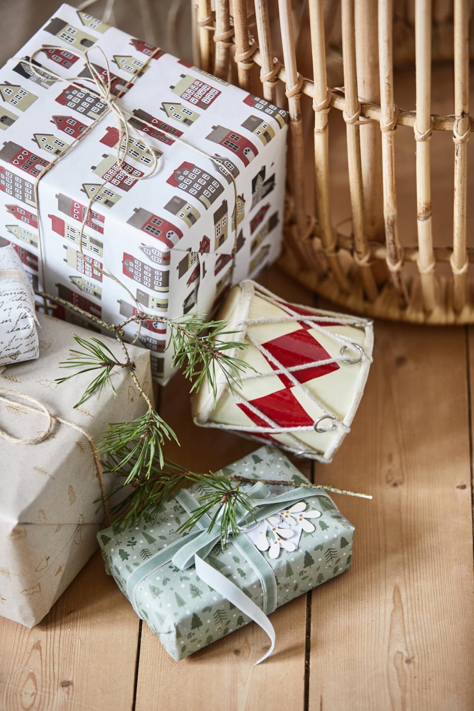 Geschenkpapier Weihnachtsstadt 5m Rolle