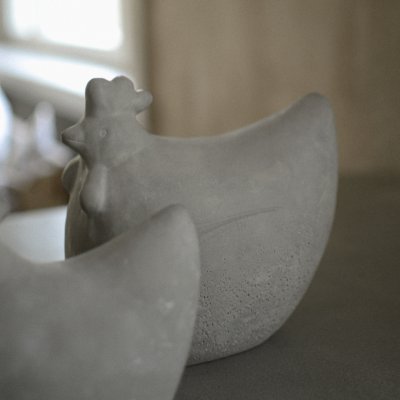 Deko Concrete Hen S