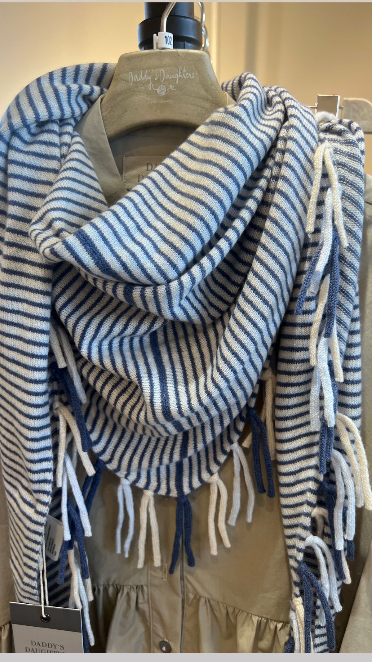 Kaschmirtuch Christy triangle benzo blue/ chalk striped