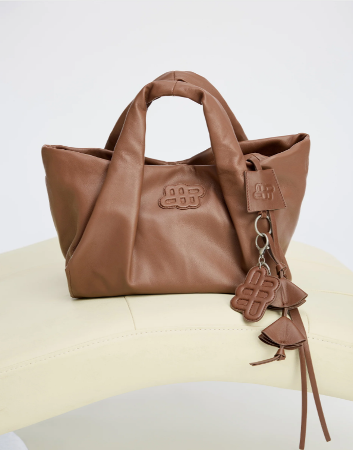 Anhänger LUMUT Brown